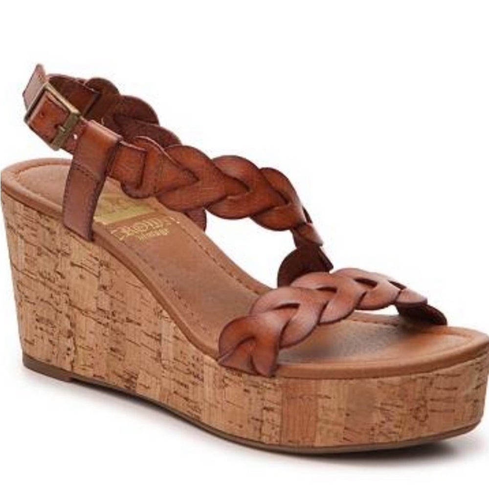 Crown Vintage Wedges